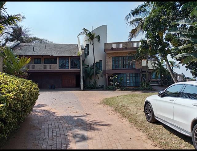 12 BEDROOM HOUSE FOR SALE IN ISIPINGO HILLS